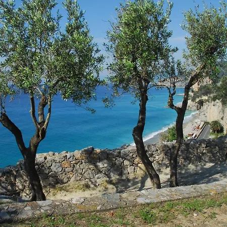 Alba Mare Bed & Breakfast