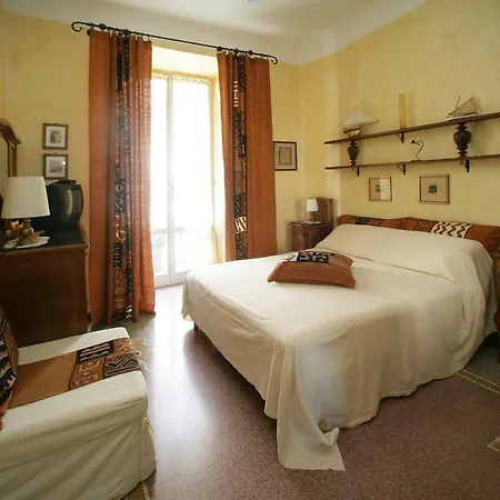 Bed & Breakfast Alba Mare Savona